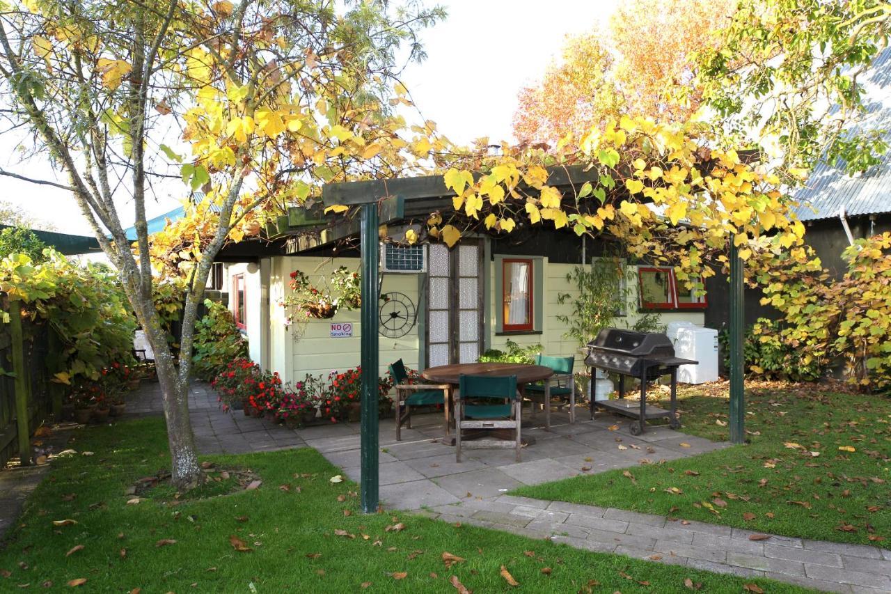 哈士汀The Berry Farm Retreat别墅 外观 照片